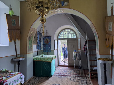Вигляд у середині церкви в Стіжку