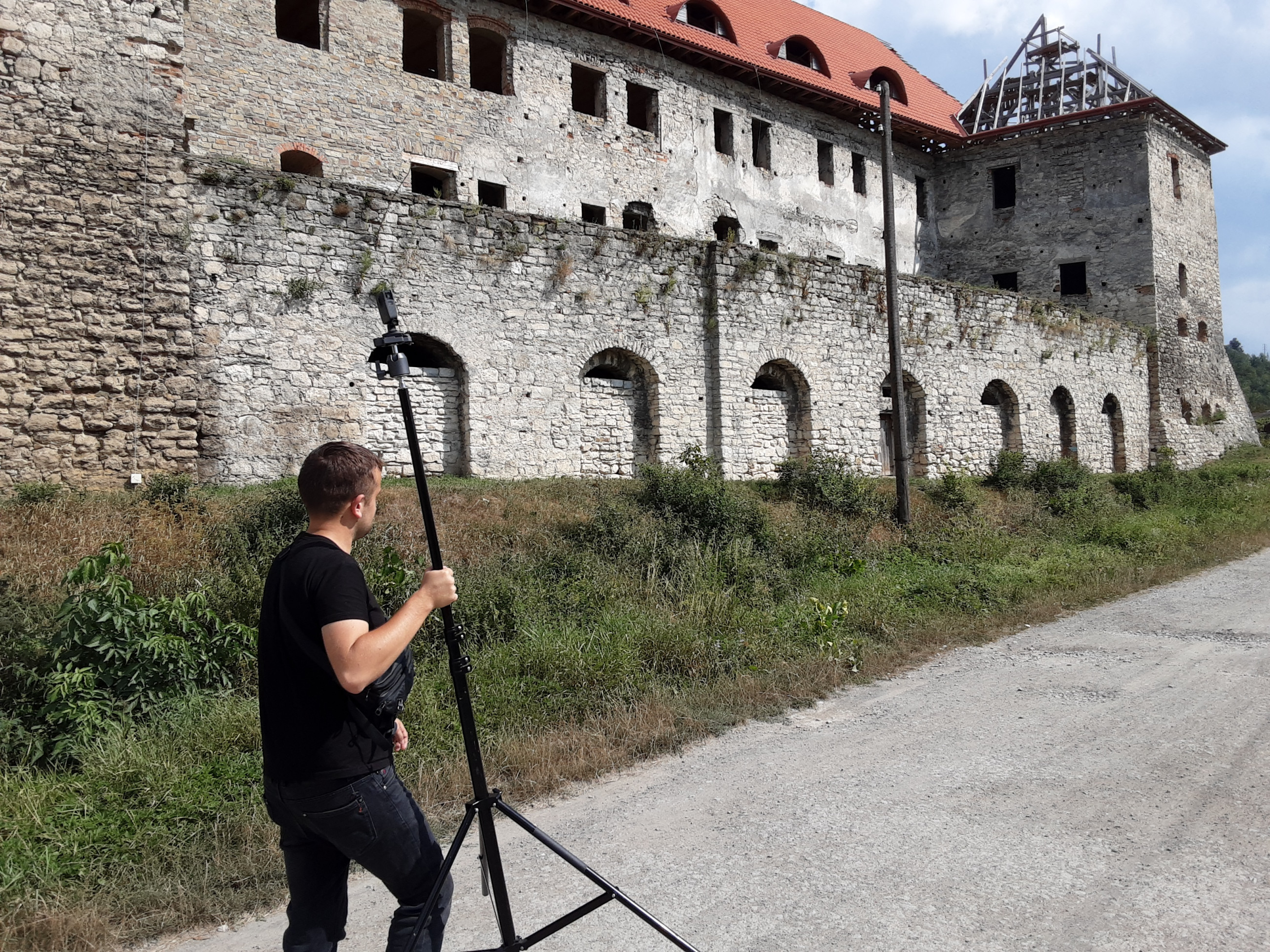 Закулісся зйомок замків у Чорткові, Скалі-Подільській, Кривчі